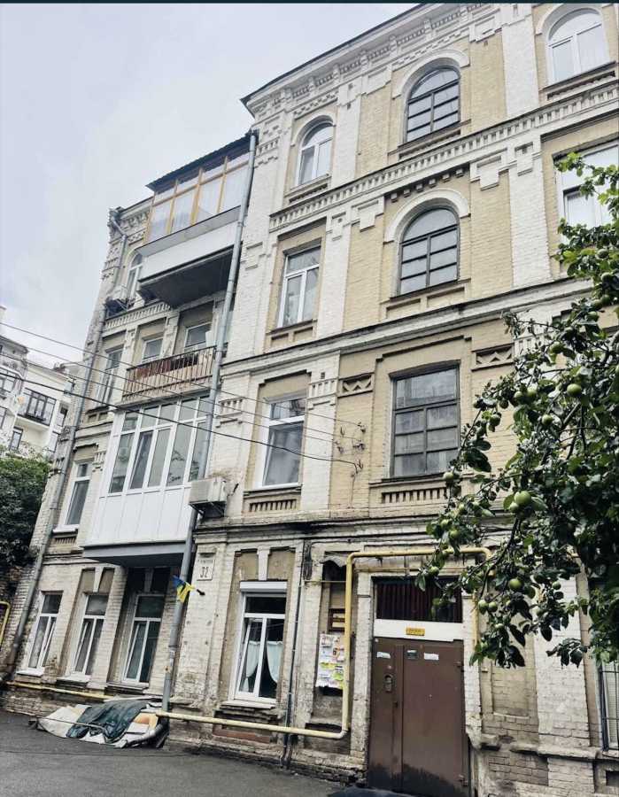 Продажа 2-комнатной квартиры 50 м², Межигорская ул., 32