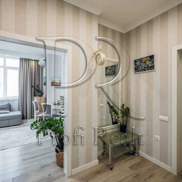 Продажа 3-комнатной квартиры 91 м², Гната Хоткевича ул., 8