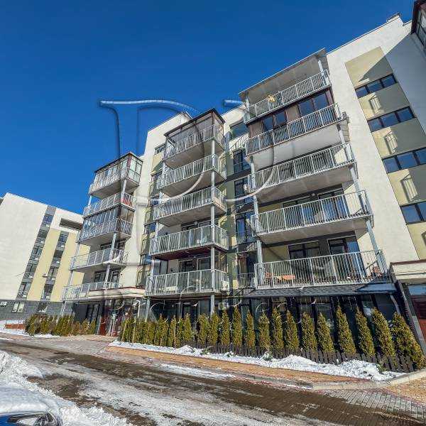 Продажа 1-комнатной квартиры 45 м², Замковецкая ул., 86А