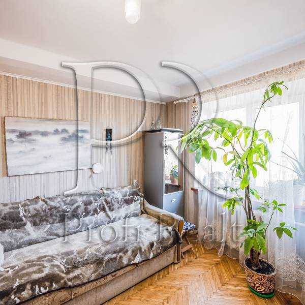 Продажа 3-комнатной квартиры 62 м², Кирилловская ул., 124