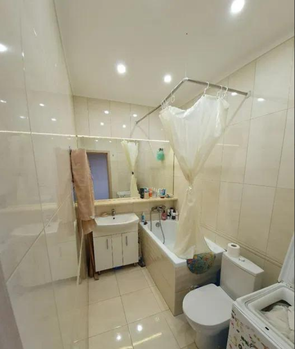 Продажа 1-комнатной квартиры 47 м², Средняя ул.