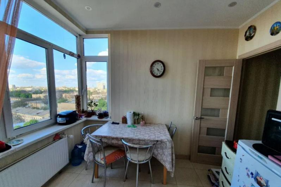 Продажа 1-комнатной квартиры 47 м², Средняя ул.