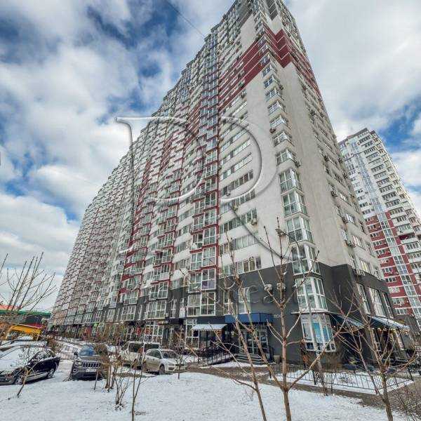 Продажа 1-комнатной квартиры 52 м², Драгоманова ул., 2А