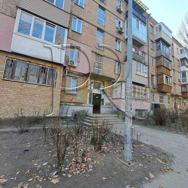 Продажа 2-комнатной квартиры 44 м², Ереванская ул., 23