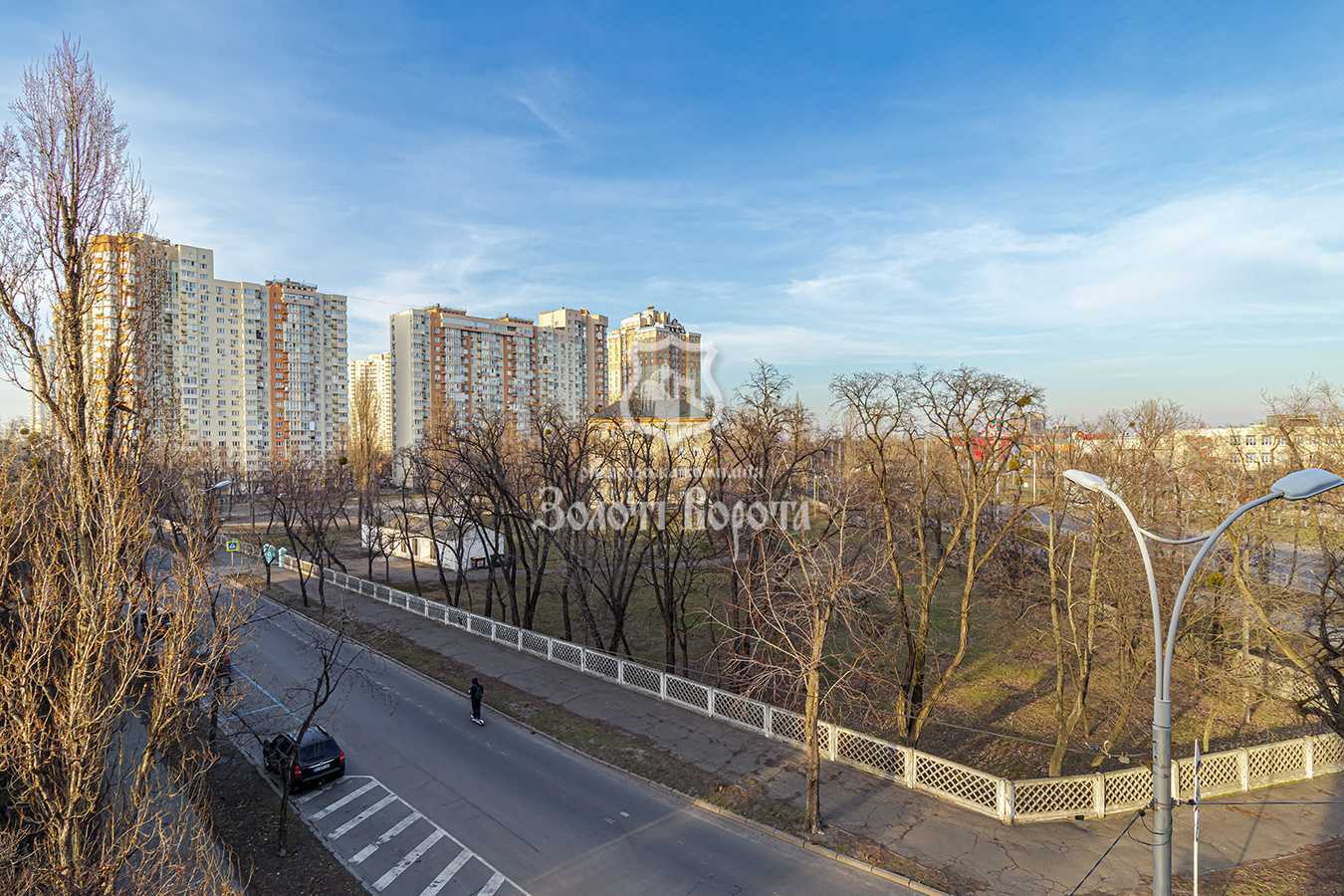 Продажа 3-комнатной квартиры 62 м², Верховного Совета бул., 33/1