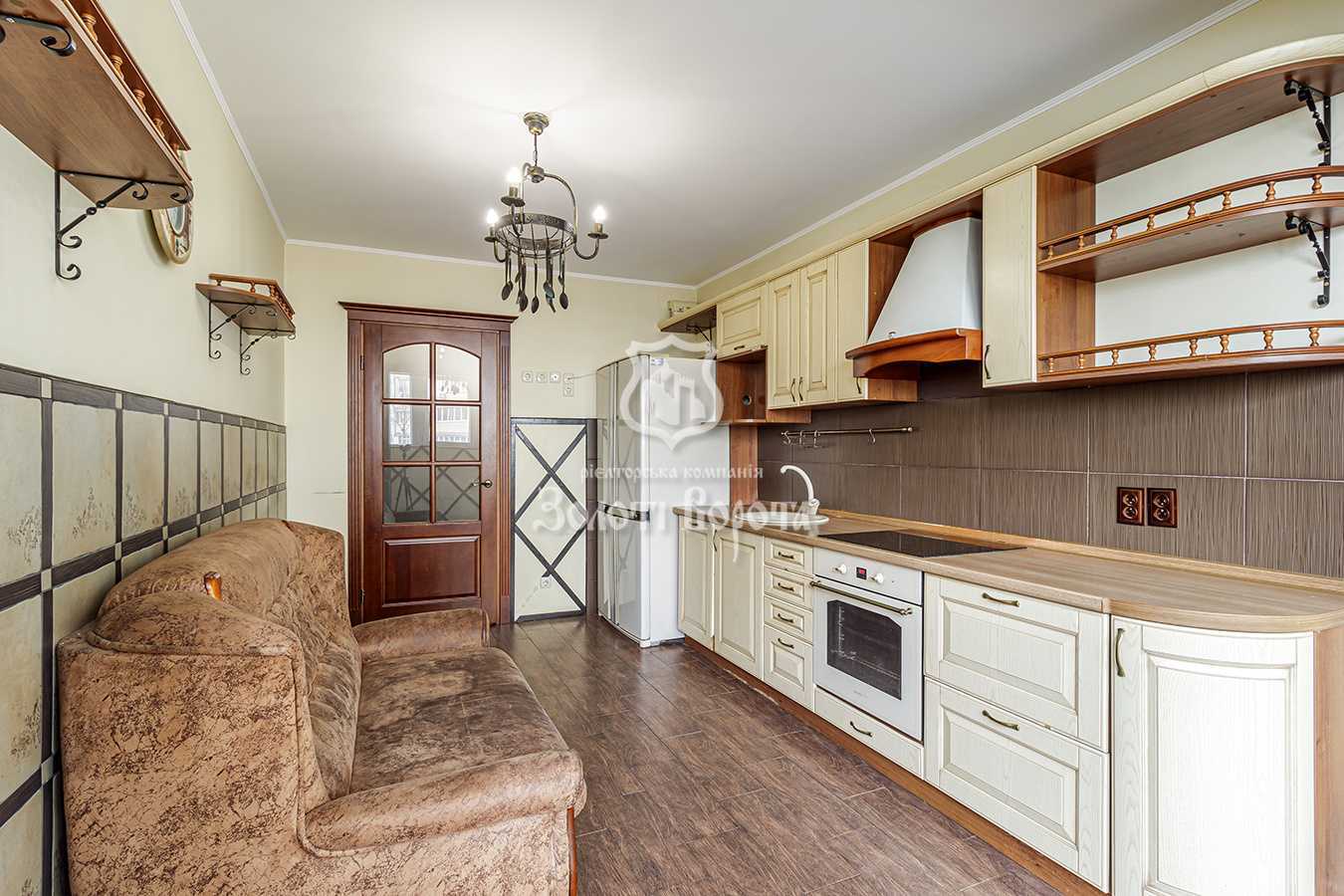 Продажа 3-комнатной квартиры 103 м², Смілянська, 15