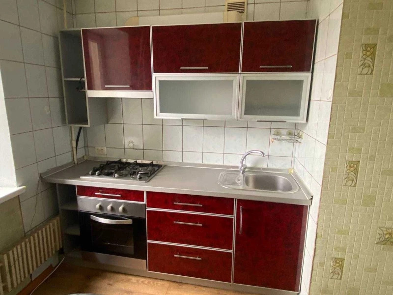 Продаж 3-кімнатної квартири 65 м²