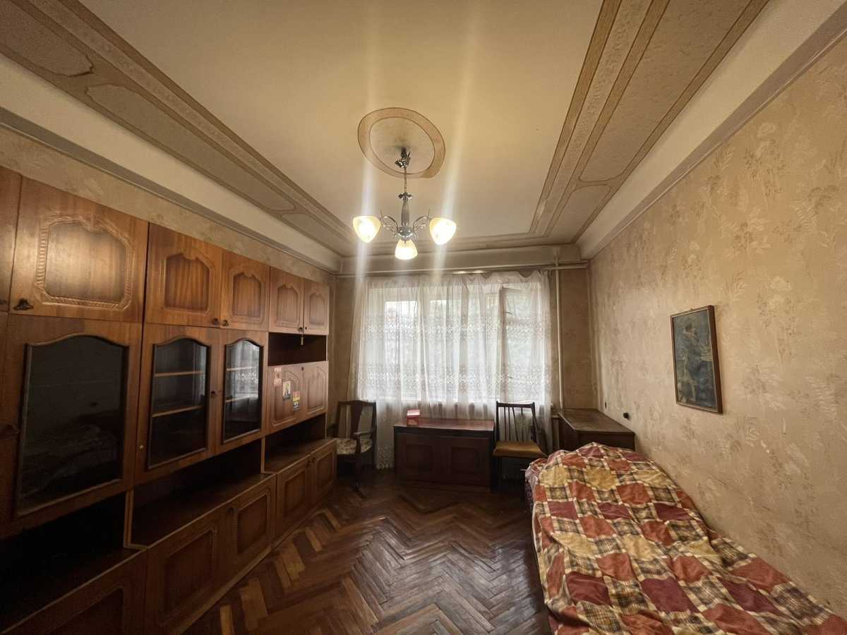 Продажа 3-комнатной квартиры 62 м², Белорусская ул., 10/18