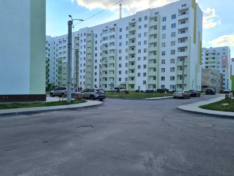 Продаж 2-кімнатної квартири 57.4 м²