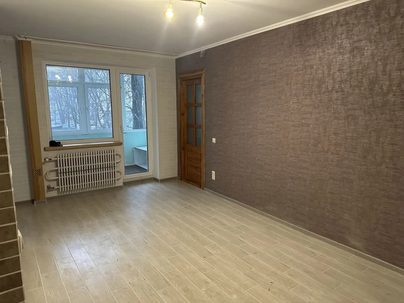 Продаж 3-кімнатної квартири 54 м²