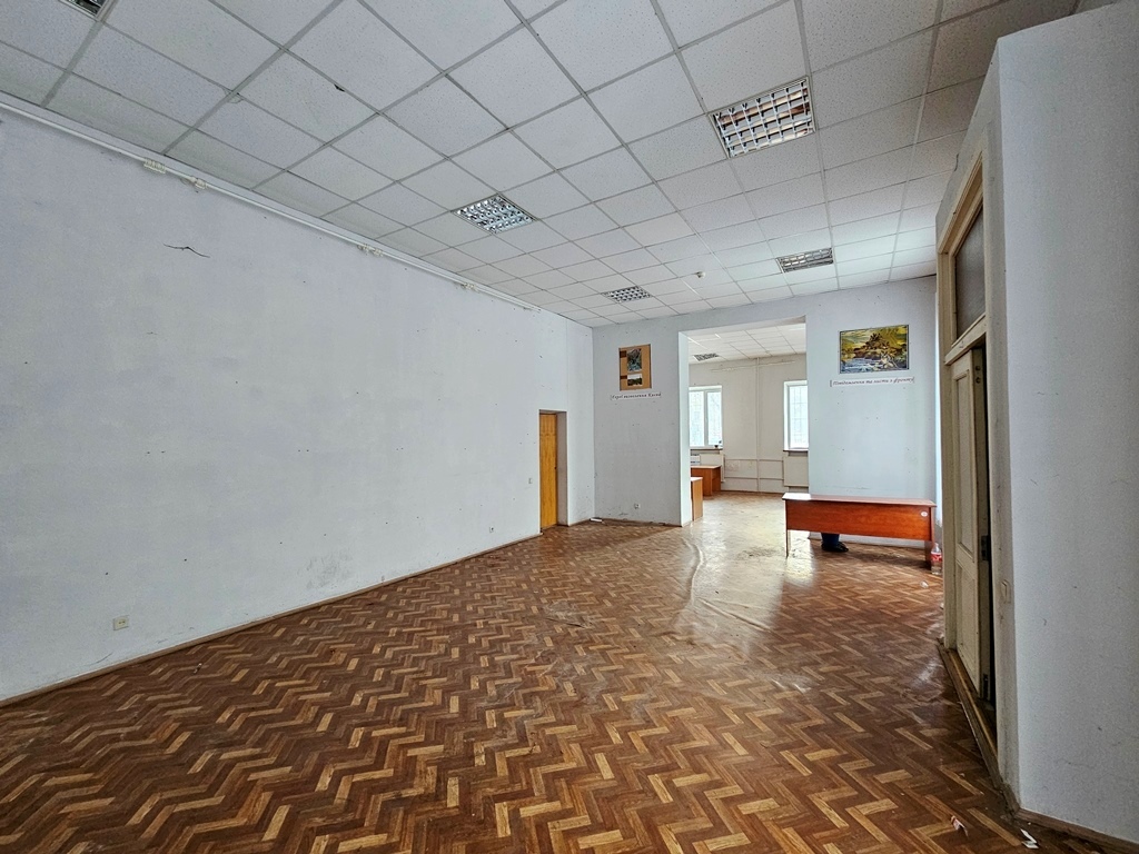 Аренда помещения свободного назначения 154 м², Немировича-Данченко ул., 1