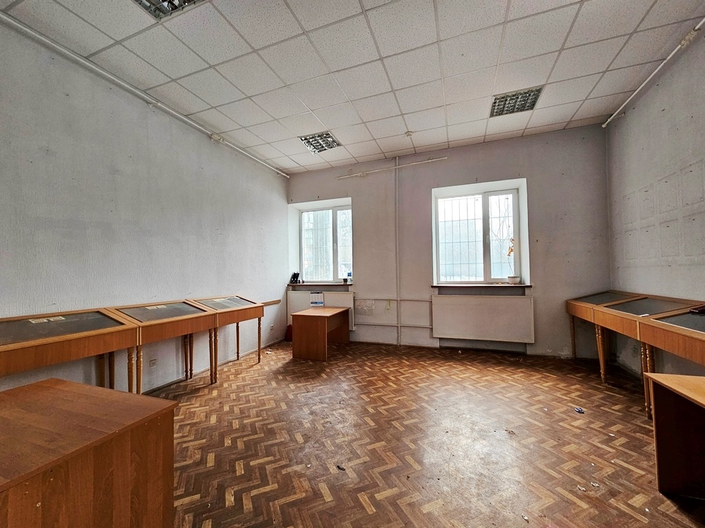 Аренда помещения свободного назначения 154 м², Немировича-Данченко ул., 1