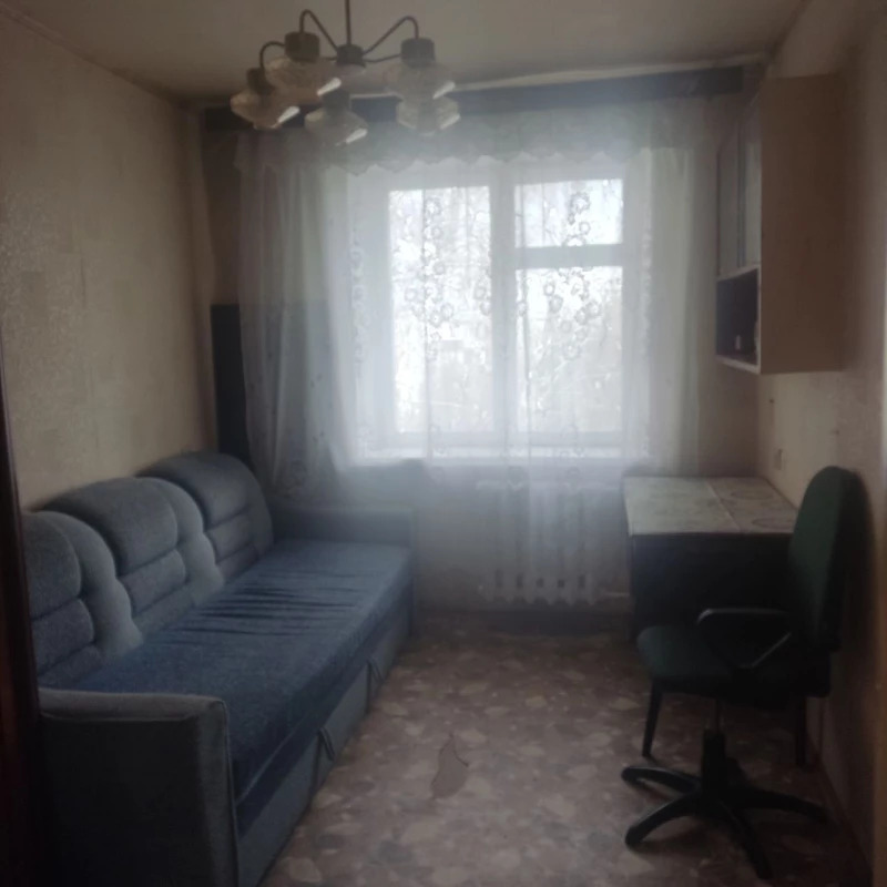 Продаж 2-кімнатної квартири 42 м²