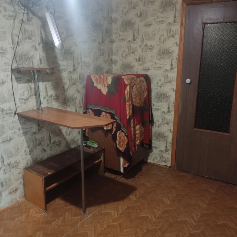 Продаж 2-кімнатної квартири 42 м²