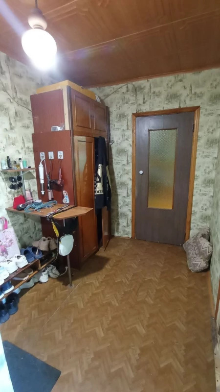 Продаж 2-кімнатної квартири 42 м²