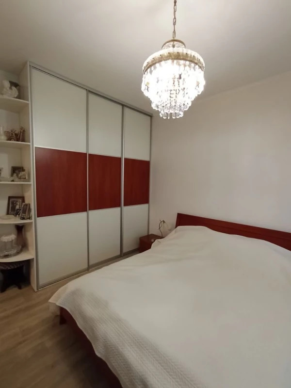 Продажа 3-комнатной квартиры 83 м²