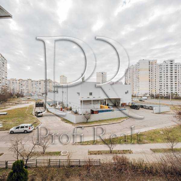 Продажа 2-комнатной квартиры 55 м², Радунская ул., 44