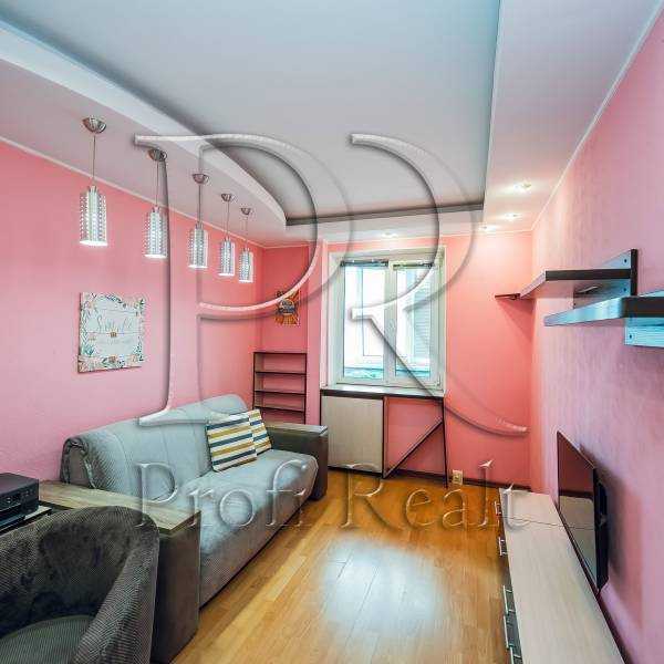 Продажа 2-комнатной квартиры 55 м², Радунская ул., 44