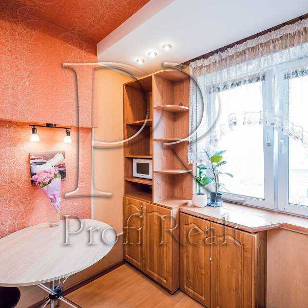 Продаж 2-кімнатної квартири 55 м², Радунська вул., 44