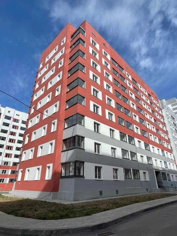 Продаж 3-кімнатної квартири 79 м²