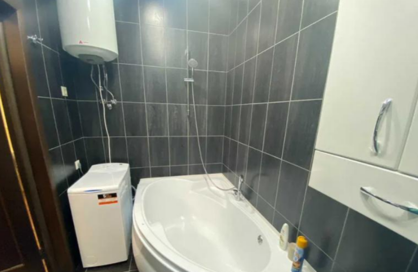 Продажа 2-комнатной квартиры 60 м², Черепановых ул.