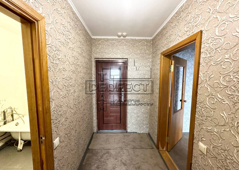 Продажа 1-комнатной квартиры 50 м², Краковская ул., 13А