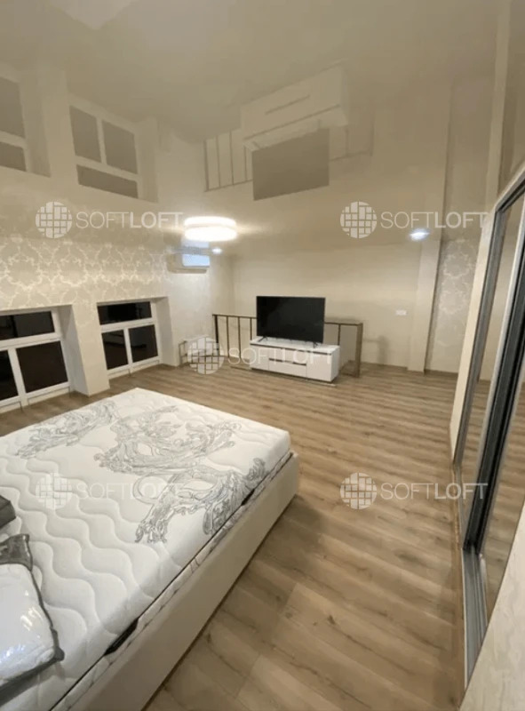 Продажа 1-комнатной квартиры 57 м²