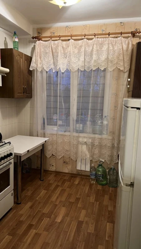 Продаж 1-кімнатної квартири 27.5 м²