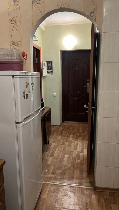 Продаж 1-кімнатної квартири 27.5 м²