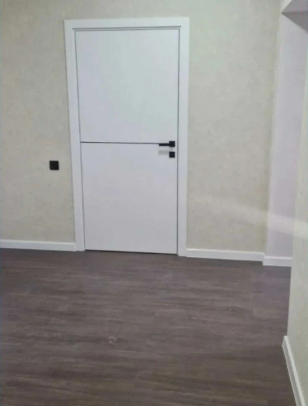 Продаж 1-кімнатної квартири 57 м²