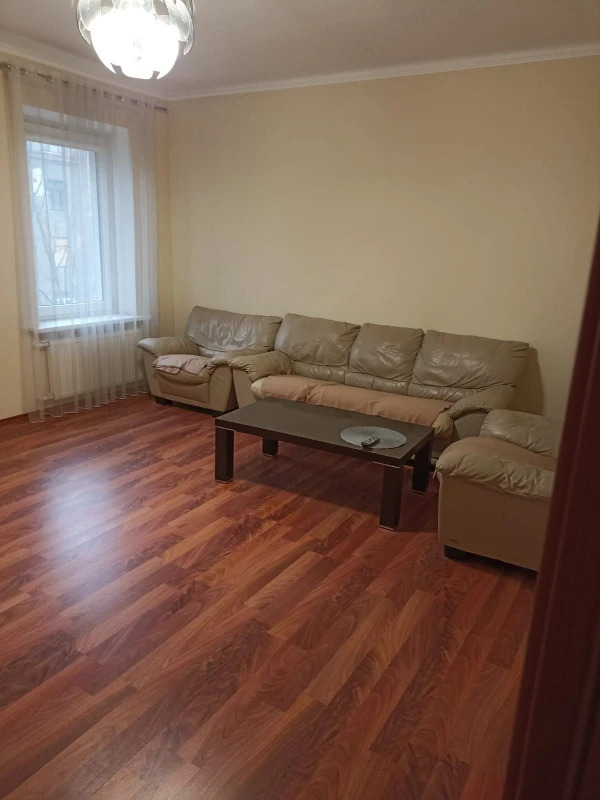 Продажа 3-комнатной квартиры 67 м²