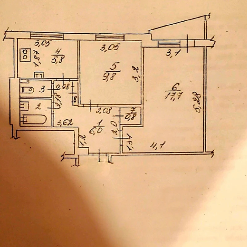 Продаж 2-кімнатної квартири 43 м²