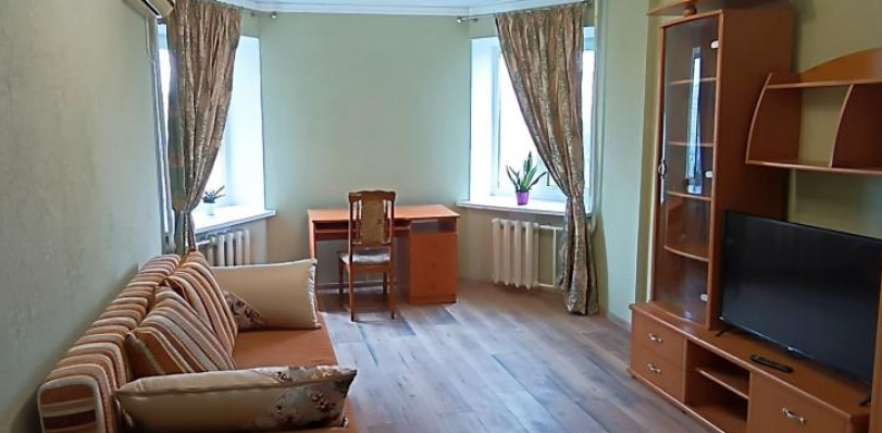 Продажа 1-комнатной квартиры 40 м², Небесной сотни просп.
