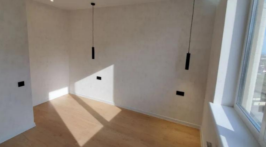 Продажа 1-комнатной квартиры 42 м², Жемчужная ул.