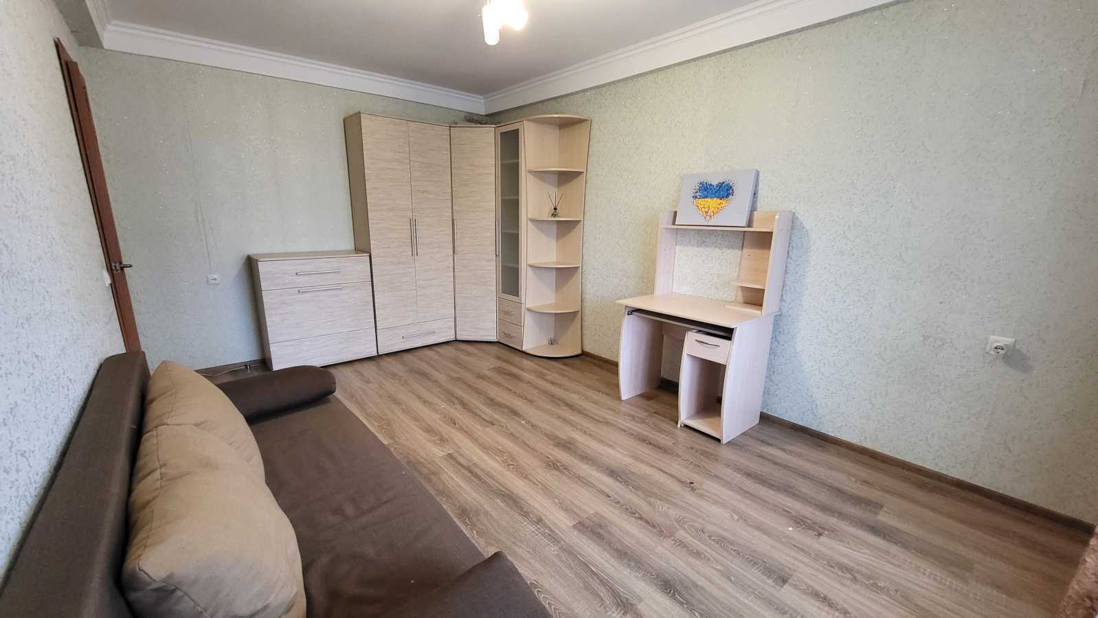 Оренда 1-кімнатної квартири 34 м², Павла Тичини просп., 12