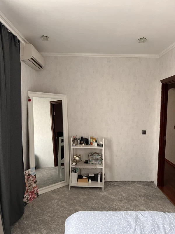 Продажа 2-комнатной квартиры 52.8 м²