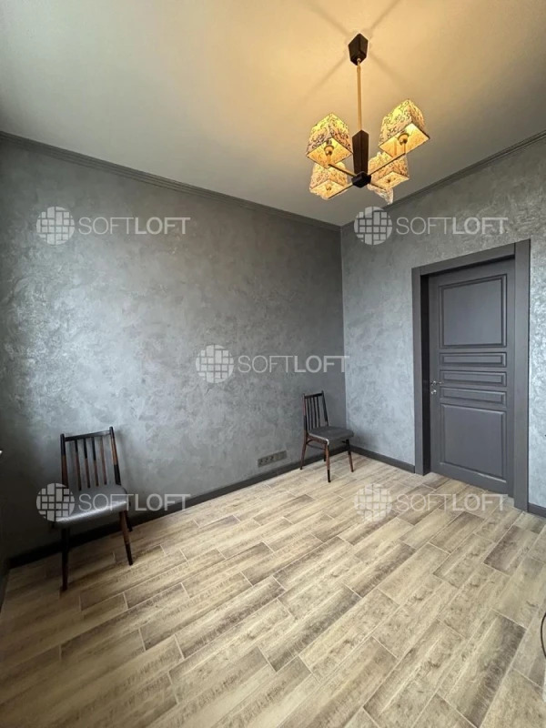 Продаж 2-кімнатної квартири 57 м²