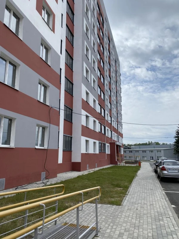 Продаж 1-кімнатної квартири 37 м²