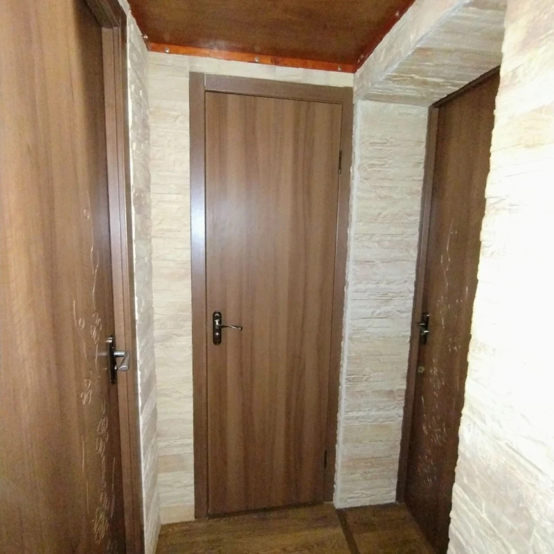 Продажа 3-комнатной квартиры 57 м²