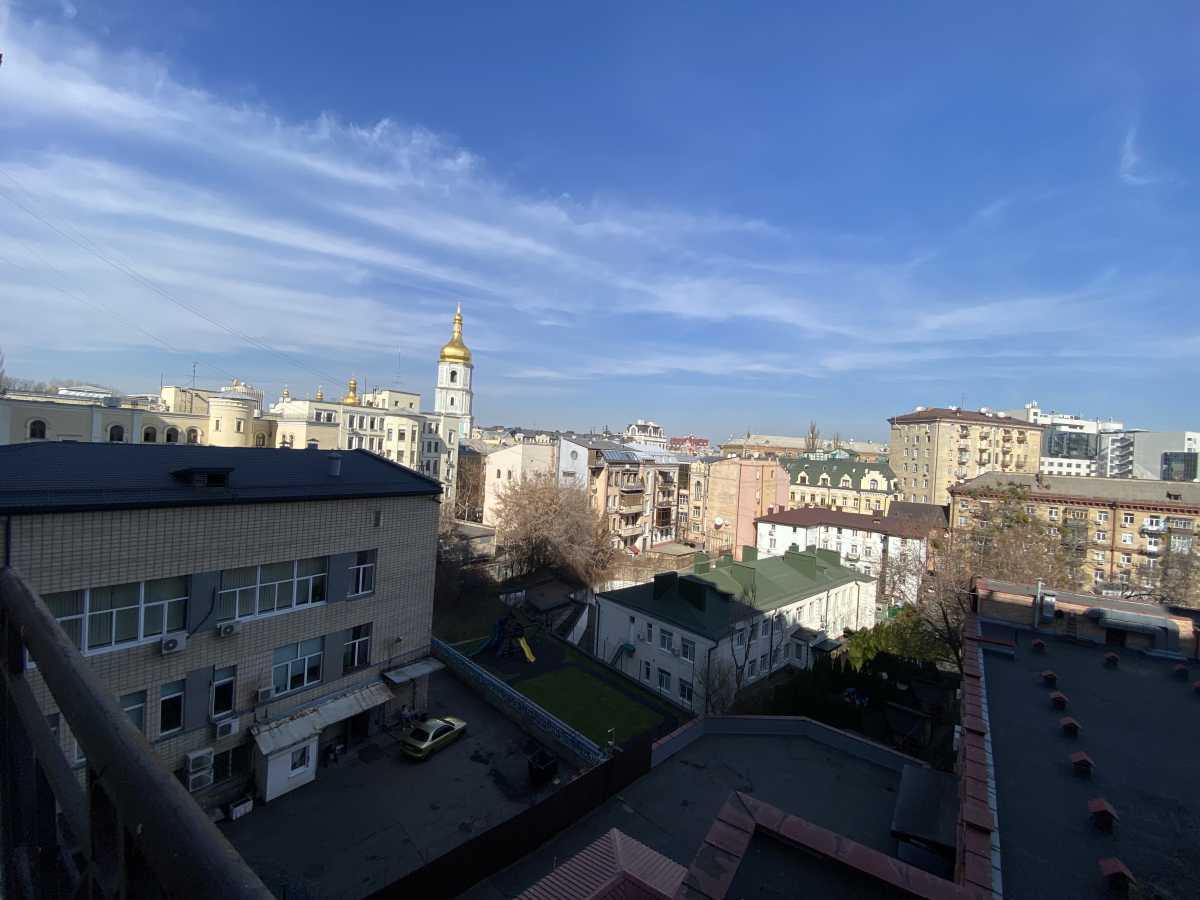 Продажа 3-комнатной квартиры 137.5 м², Ірининська, 5/24