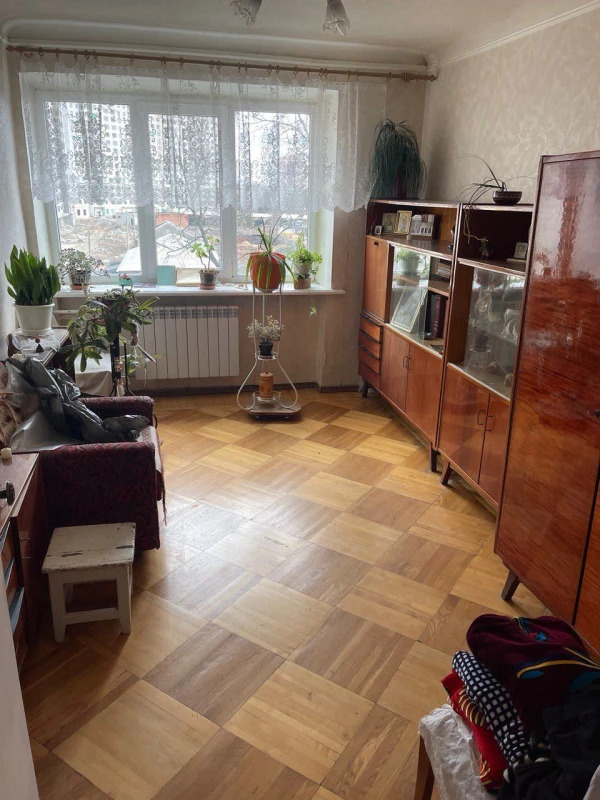 Продажа 3-комнатной квартиры 60 м²