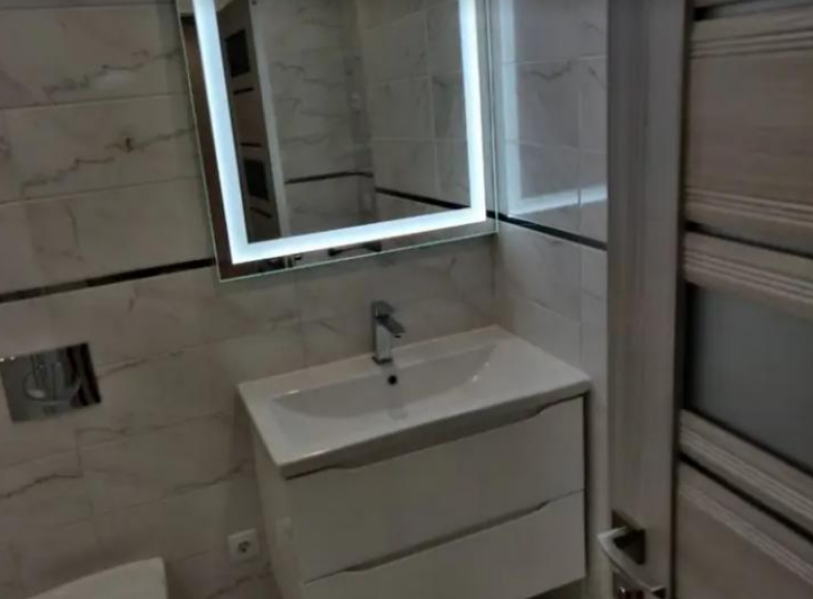 Продажа 1-комнатной квартиры 46 м², Гранитная ул.