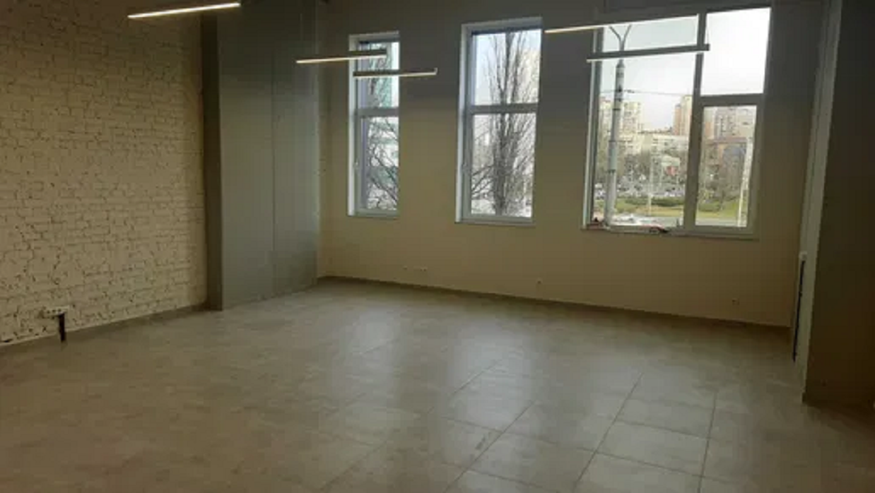 Оренда офісу 60 м², Перемоги просп., 11