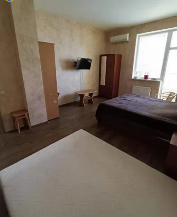 Продаж 1-кімнатної квартири 60 м², Академіка Корольова вул.