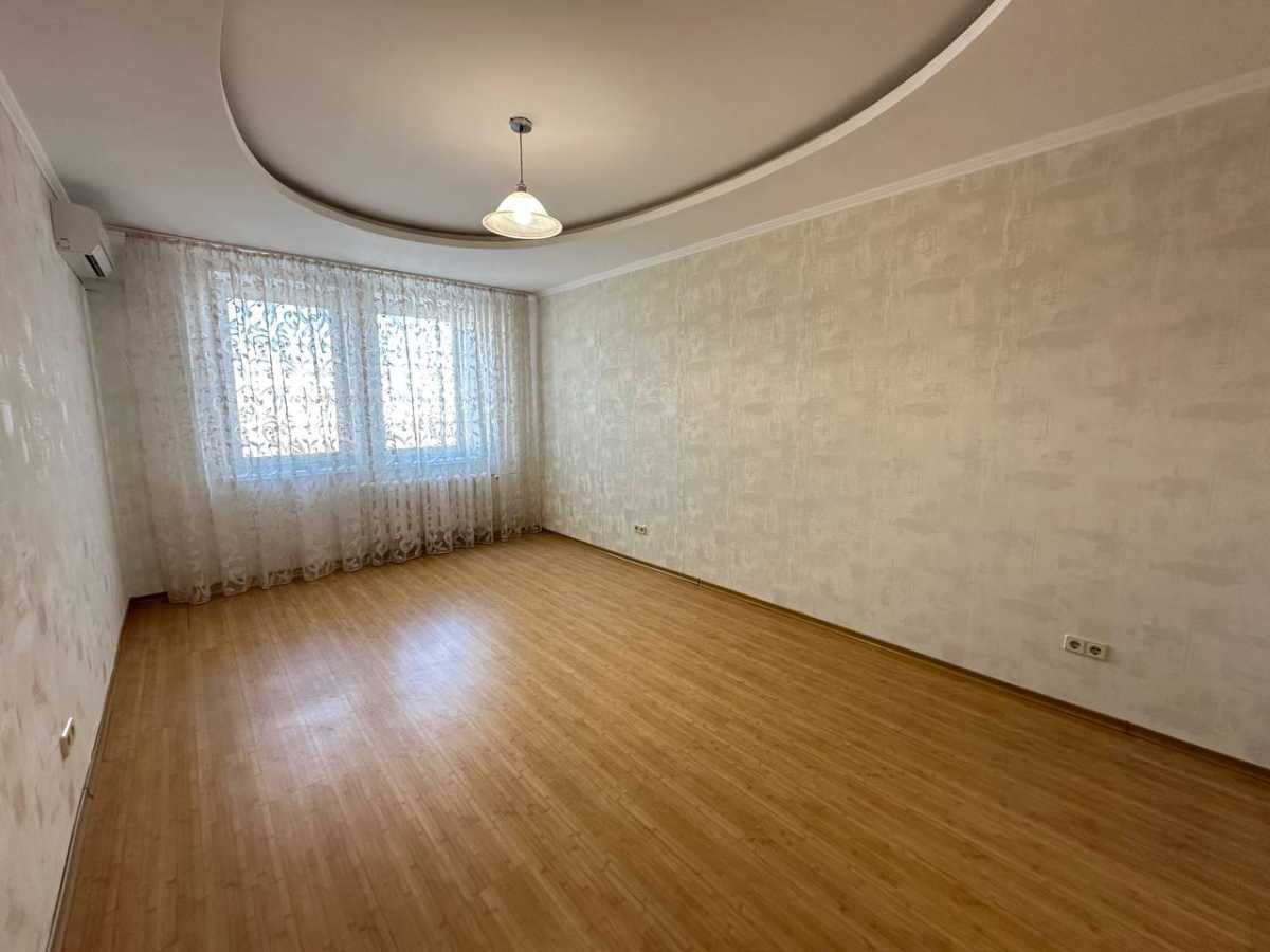 Продажа 4-комнатной квартиры 125 м², Николая Бажана просп., 12