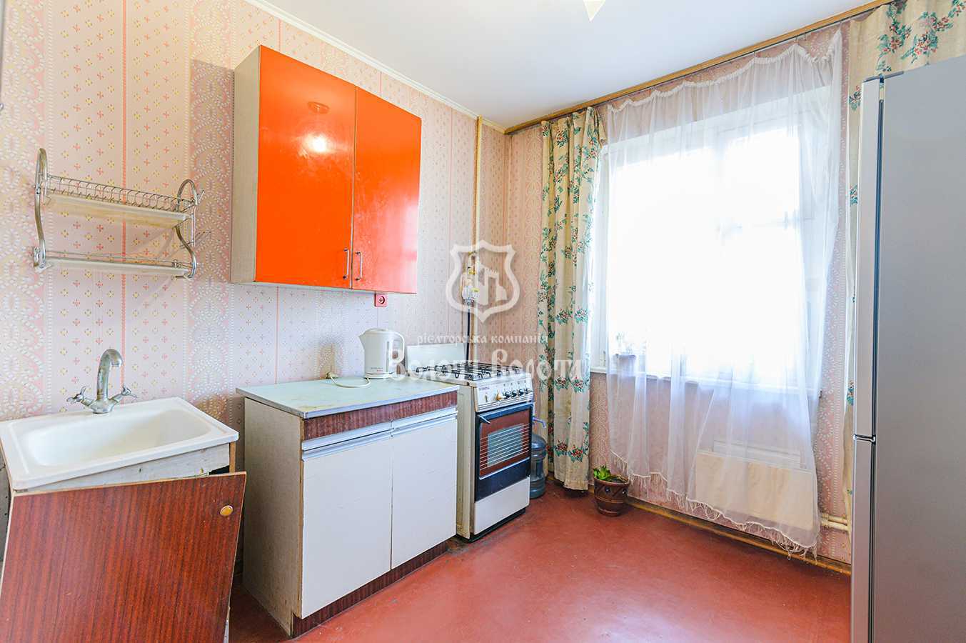 Продажа 1-комнатной квартиры 43.5 м², Ревуцкого ул., 24/4