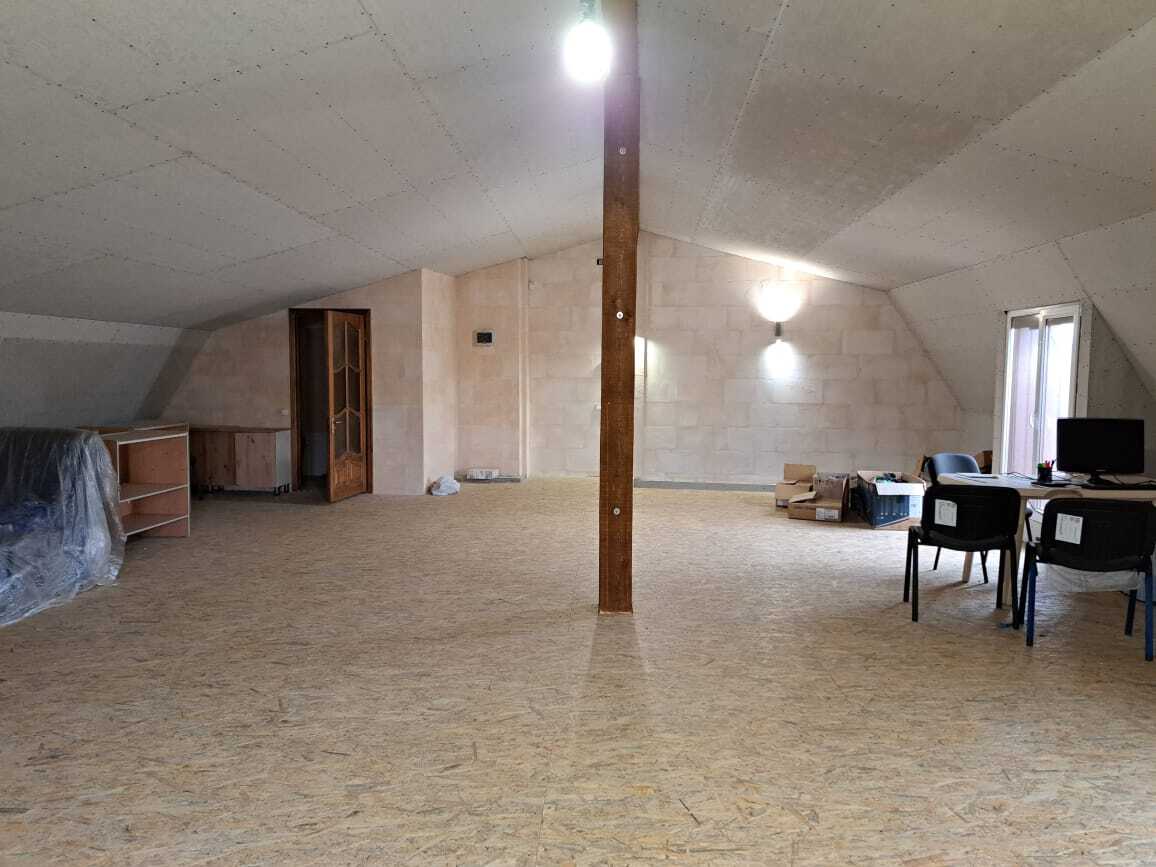 Оренда приміщення вільного призначення 300 м², Раскидайловская вул.