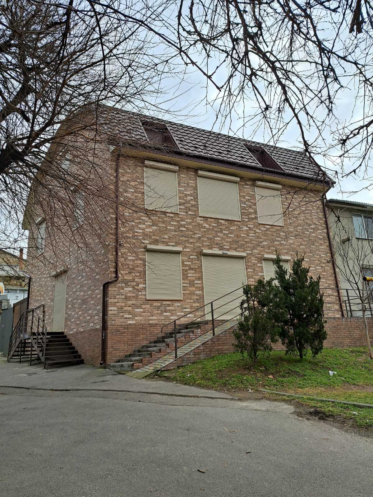 Оренда приміщення вільного призначення 300 м², Раскидайловская вул.