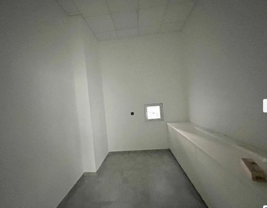 Оренда медичного центру 800 м², Академіка Корольова вул.