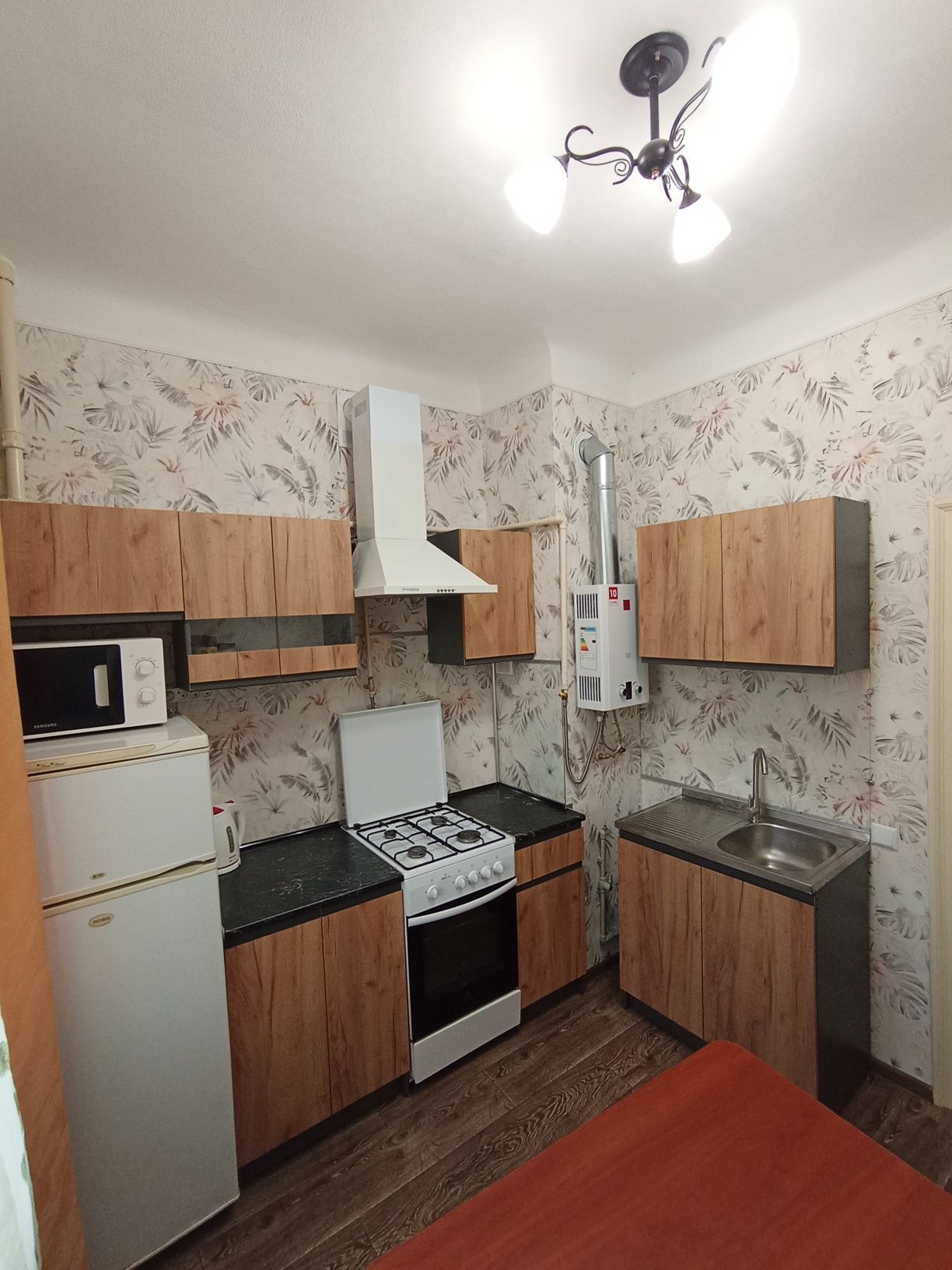 Оренда 2-кімнатної квартири 52 м², Робітнича вул.